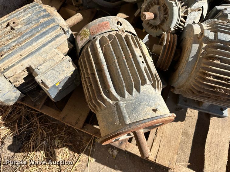 image for item LT9365 Tools