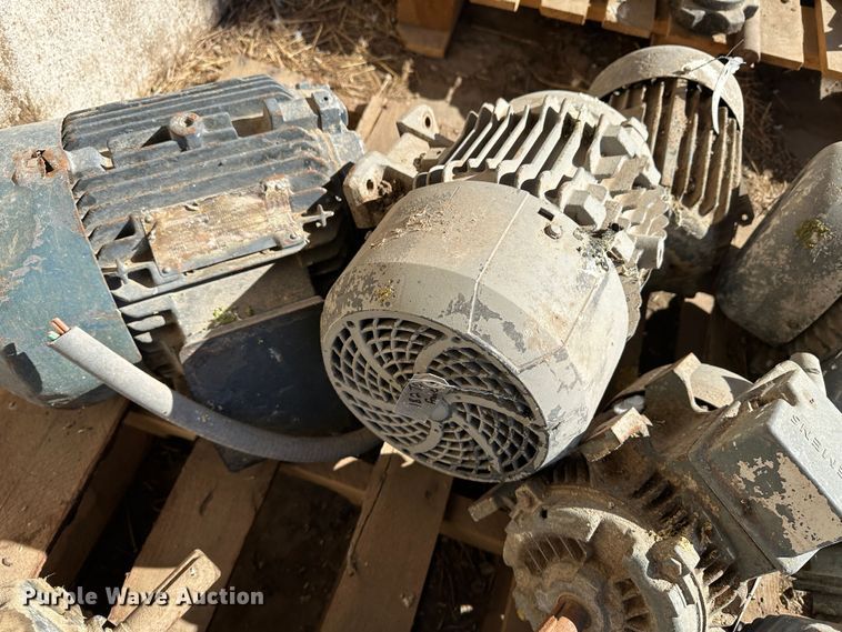 image for item LT9365 Tools