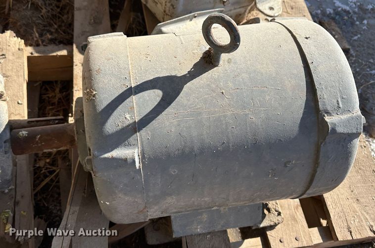 image for item LT9365 Tools