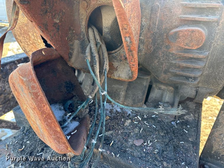 image for item LT9367 (5) flaker rollers