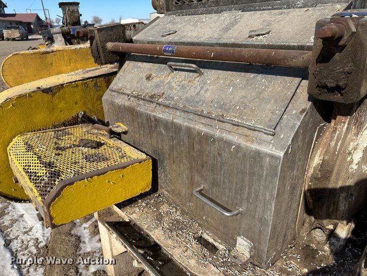 image for item LT9367 (5) flaker rollers