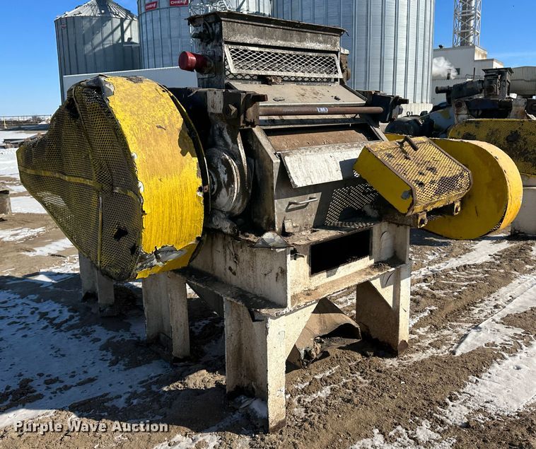 image for item LT9367 (5) flaker rollers