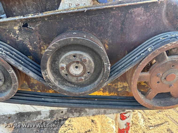 image for item LT9367 (5) flaker rollers