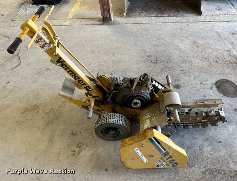 image for item LT9381 2004 Vermeer RT60  trencher