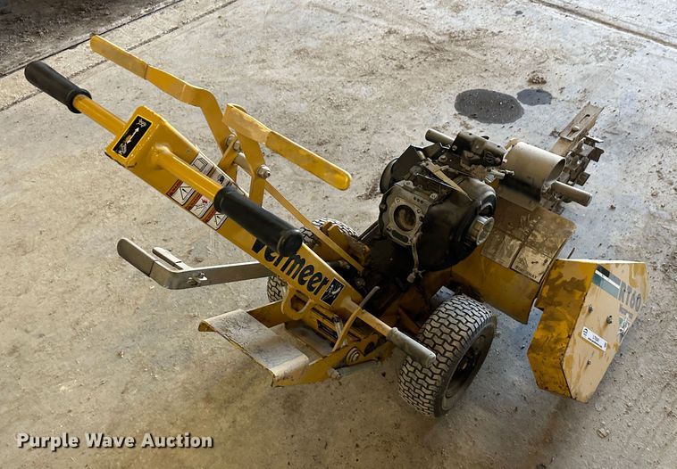 image for item LT9381 2004 Vermeer RT60  trencher