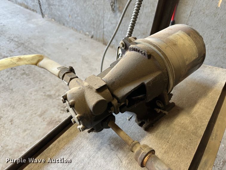 image for item LT9382 1986 Clean Energy CB86BH  oil burner