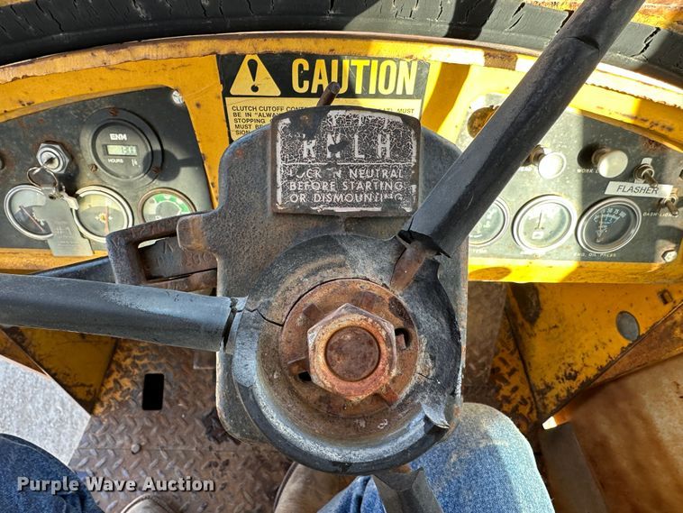 image for item LT9386 John Deere 646A  wheel loader