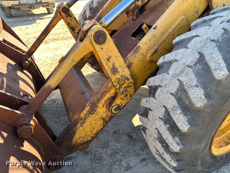 image for item LT9386 John Deere 646A  wheel loader