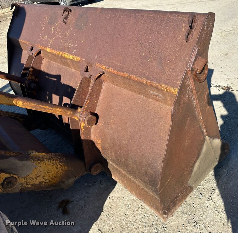 image for item LT9386 John Deere 646A  wheel loader