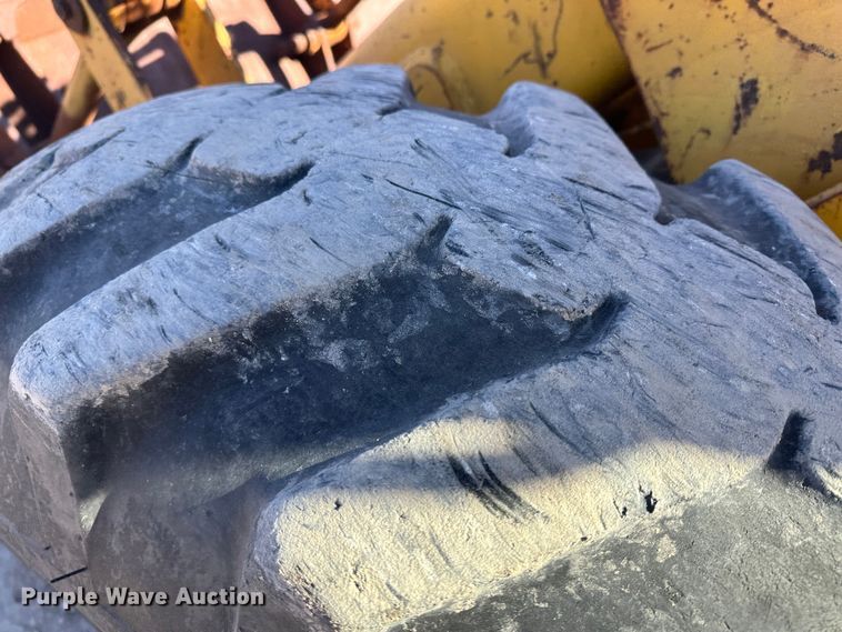 image for item LT9386 John Deere 646A  wheel loader