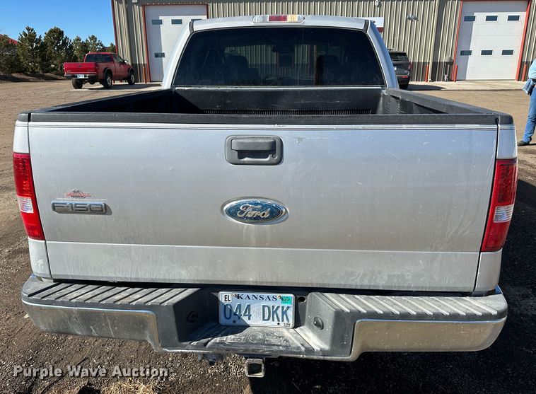 image for item LT9414 2006 Ford F150  SuperCrew pickup truck