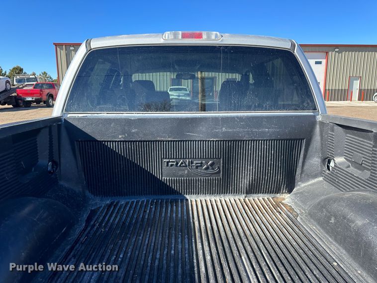 image for item LT9414 2006 Ford F150  SuperCrew pickup truck