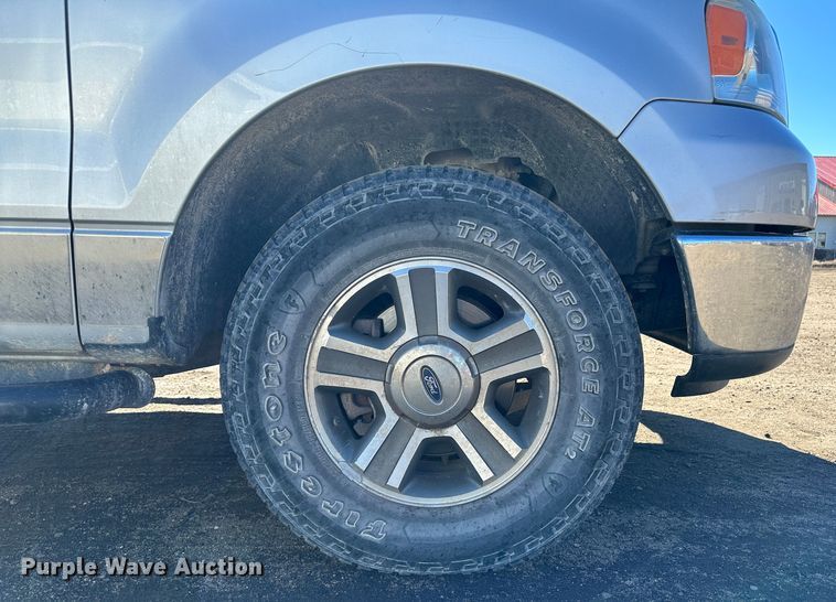 image for item LT9414 2006 Ford F150  SuperCrew pickup truck