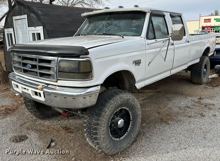 image for item LT9419 1997 Ford F350  Crew Cab pickup truck