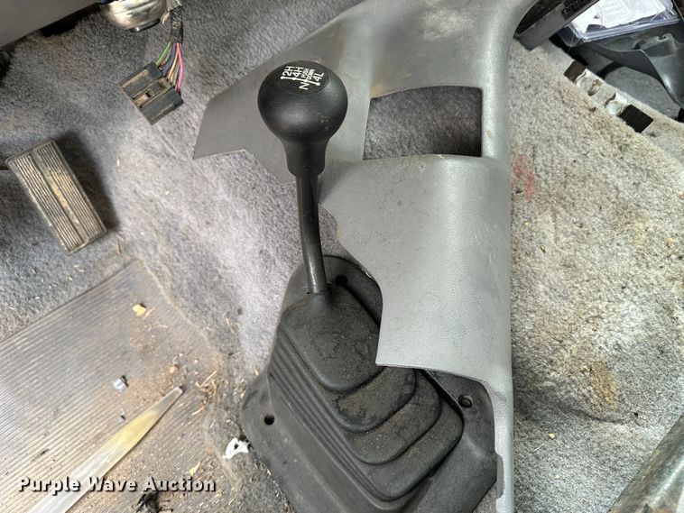 image for item LT9419 1997 Ford F350  Crew Cab pickup truck