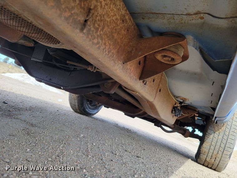 image for item LX9289 1993 Dodge Dakota LE  Club Cab pickup truck