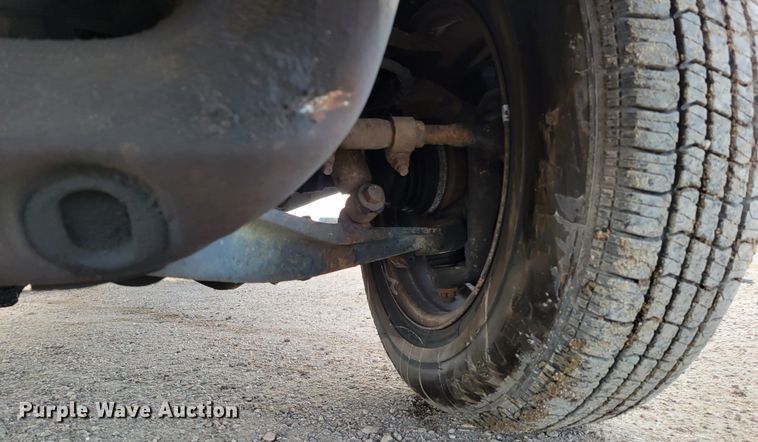 image for item LX9289 1993 Dodge Dakota LE  Club Cab pickup truck