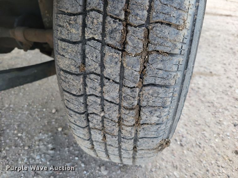 image for item LX9289 1993 Dodge Dakota LE  Club Cab pickup truck