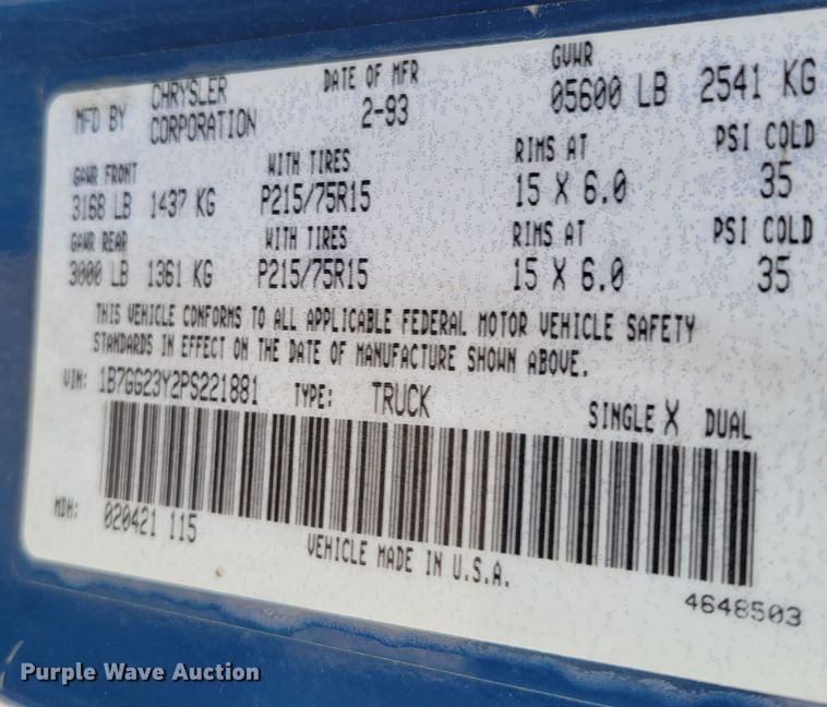 image for item LX9289 1993 Dodge Dakota LE  Club Cab pickup truck