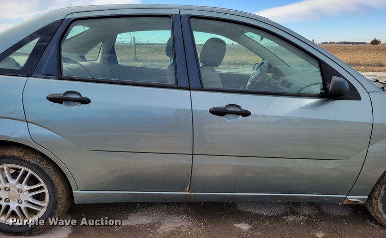 image for item LX9290 2006 Ford Focus ZX4 SE