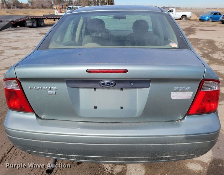 image for item LX9290 2006 Ford Focus ZX4 SE