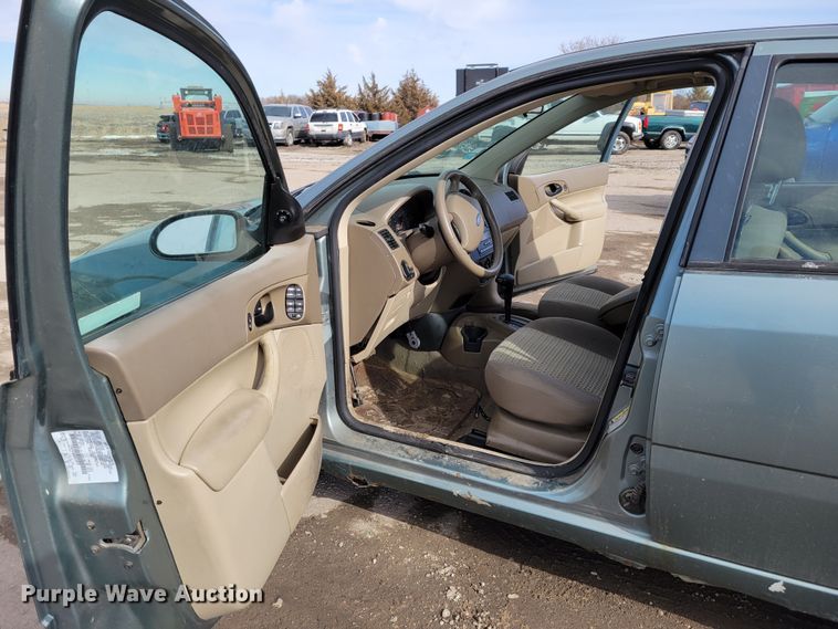 image for item LX9290 2006 Ford Focus ZX4 SE