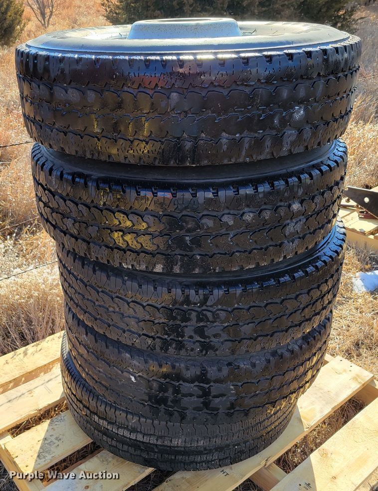 image for item LX9294 (5) LT235/85R16 tires and wheels