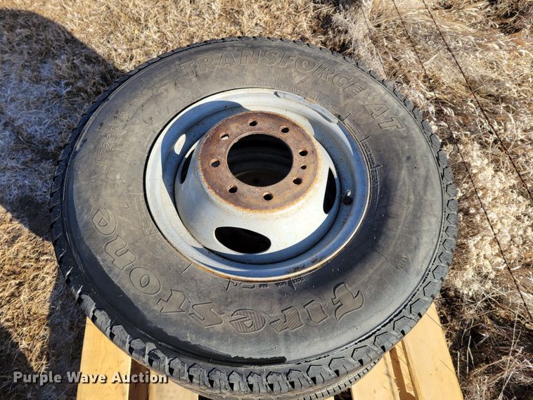 image for item LX9294 (5) LT235/85R16 tires and wheels