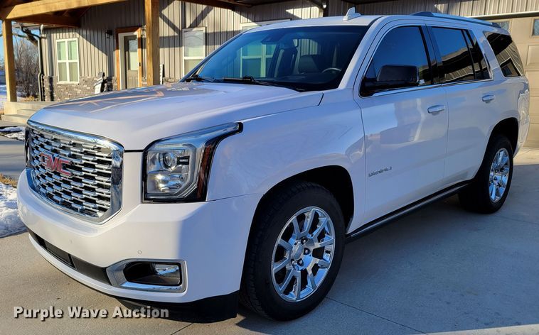 image for item LY9946 2017 GMC Yukon Denali  SUV