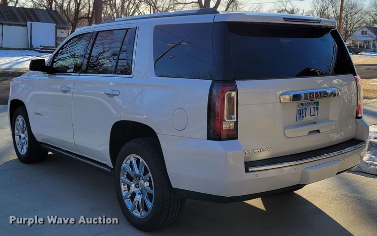 image for item LY9946 2017 GMC Yukon Denali  SUV