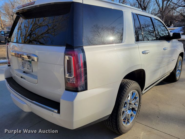 image for item LY9946 2017 GMC Yukon Denali  SUV
