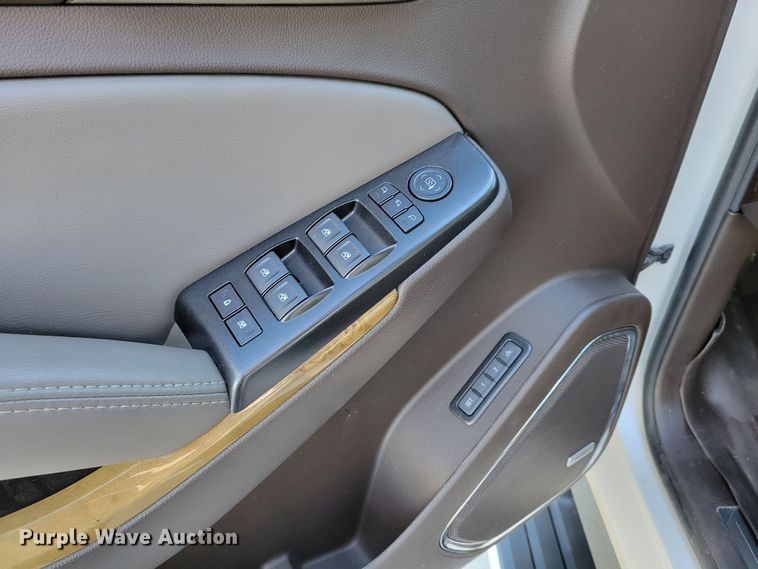 image for item LY9946 2017 GMC Yukon Denali  SUV