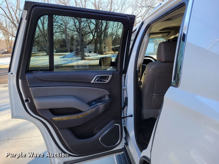 image for item LY9946 2017 GMC Yukon Denali  SUV