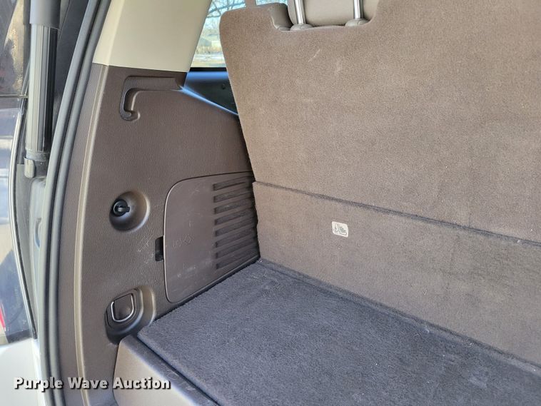 image for item LY9946 2017 GMC Yukon Denali  SUV