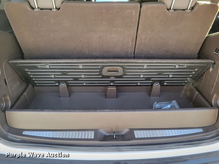 image for item LY9946 2017 GMC Yukon Denali  SUV