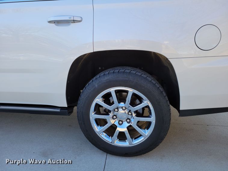 image for item LY9946 2017 GMC Yukon Denali  SUV