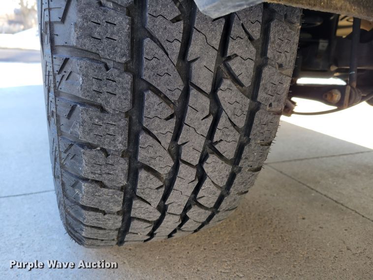 image for item LY9946 2017 GMC Yukon Denali  SUV