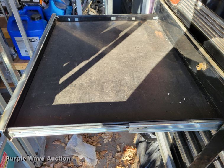 image for item LY9947 Mac Tools  toolbox