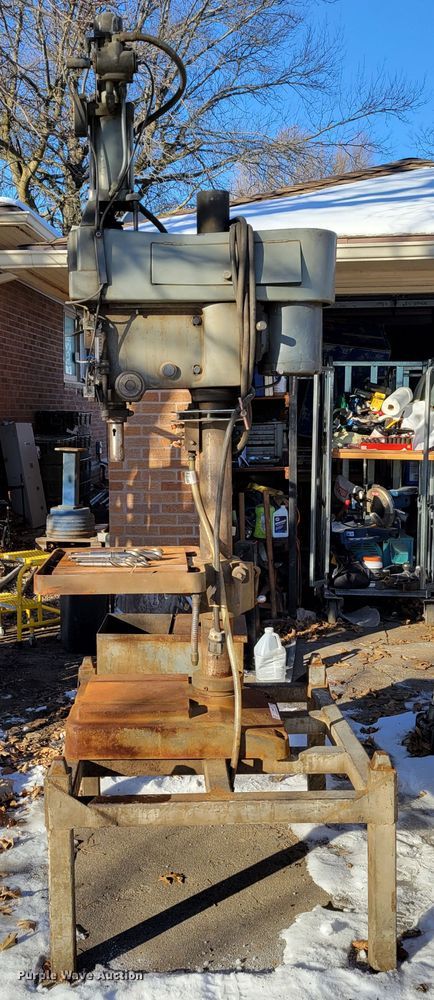 image for item LY9948 Clausing 2217  drill press