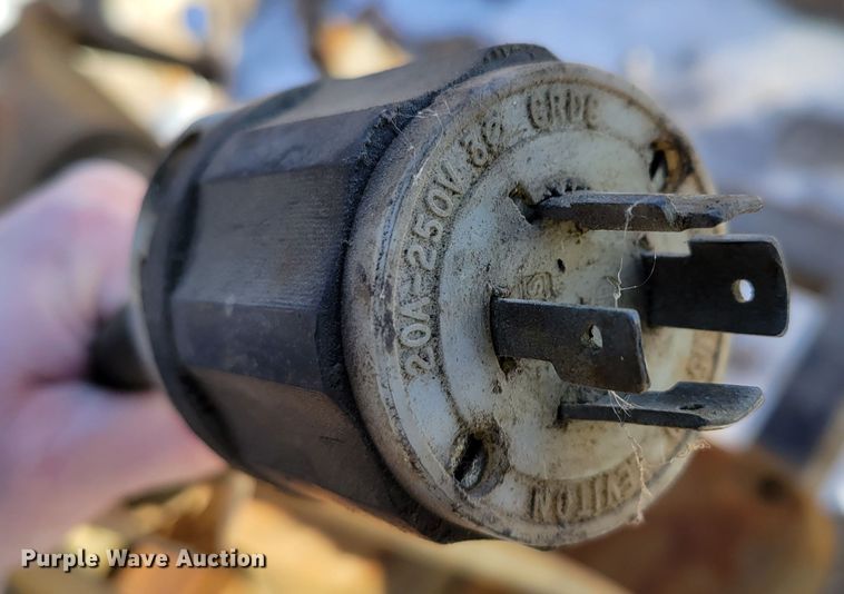 image for item LY9948 Clausing 2217  drill press