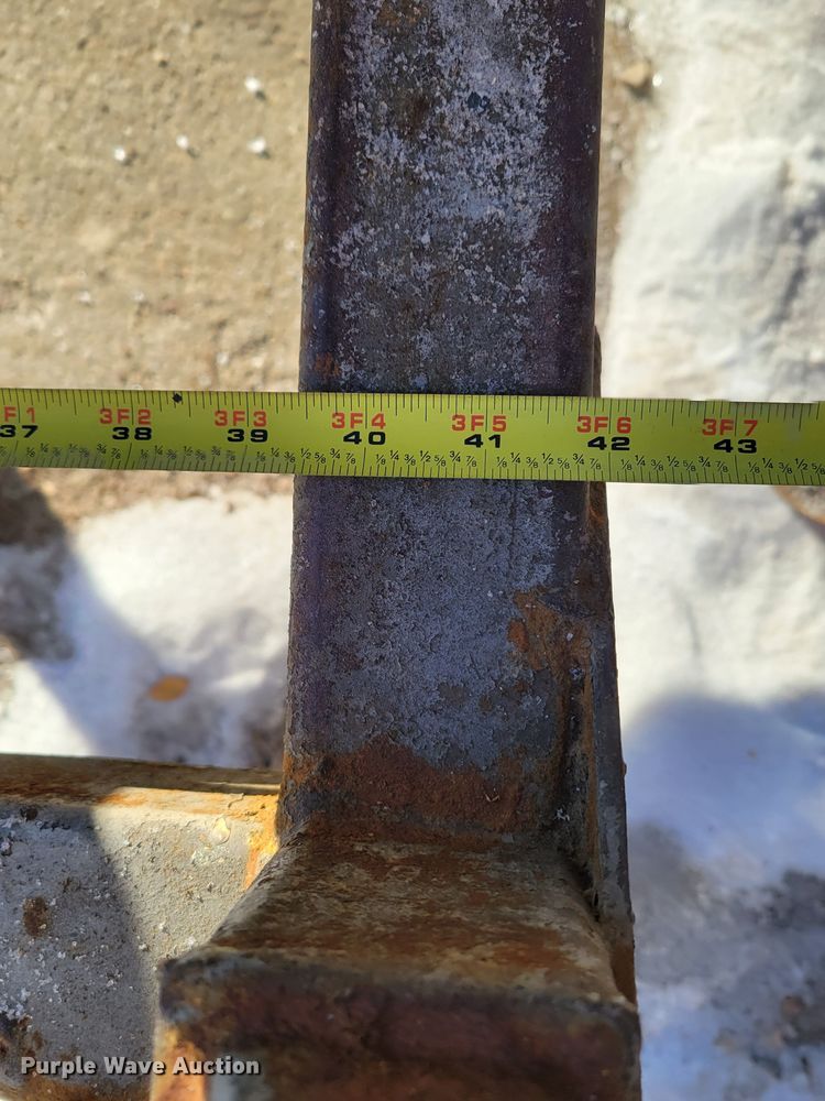 image for item LY9948 Clausing 2217  drill press