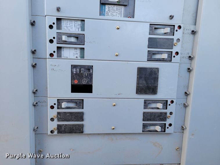 image for item LY9951 GE Spectra Series Power Panelboards  safety switch enclosure