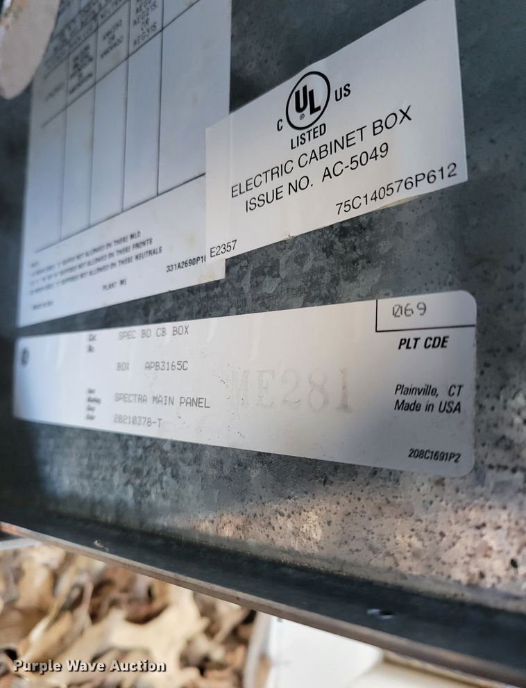 image for item LY9951 GE Spectra Series Power Panelboards  safety switch enclosure