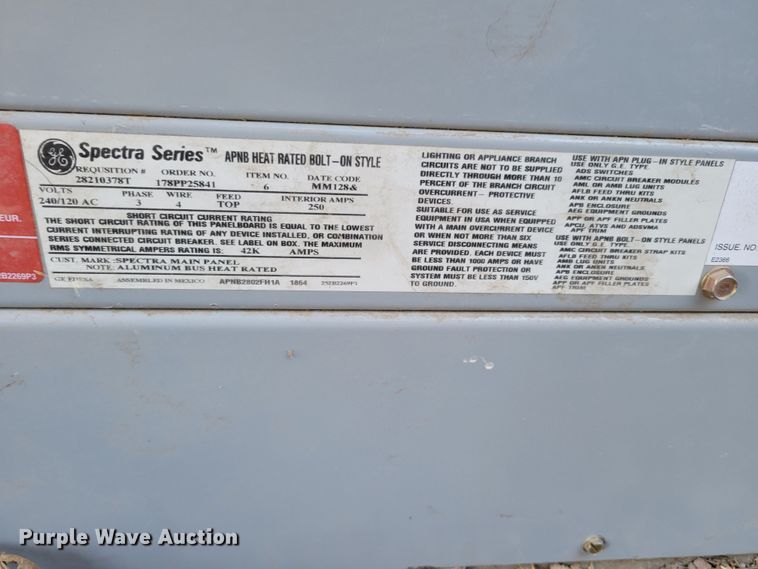 image for item LY9951 GE Spectra Series Power Panelboards  safety switch enclosure