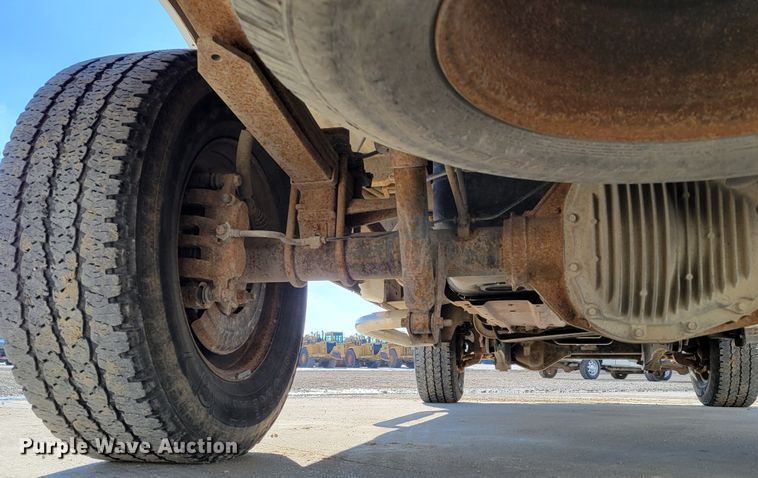 image for item LY9953 2009 Ford F250 Super Duty XLT  pickup truck