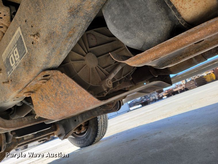 image for item LY9953 2009 Ford F250 Super Duty XLT  pickup truck