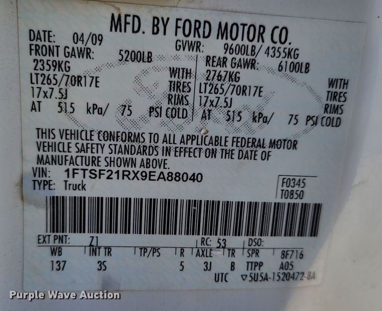 image for item LY9953 2009 Ford F250 Super Duty XLT  pickup truck