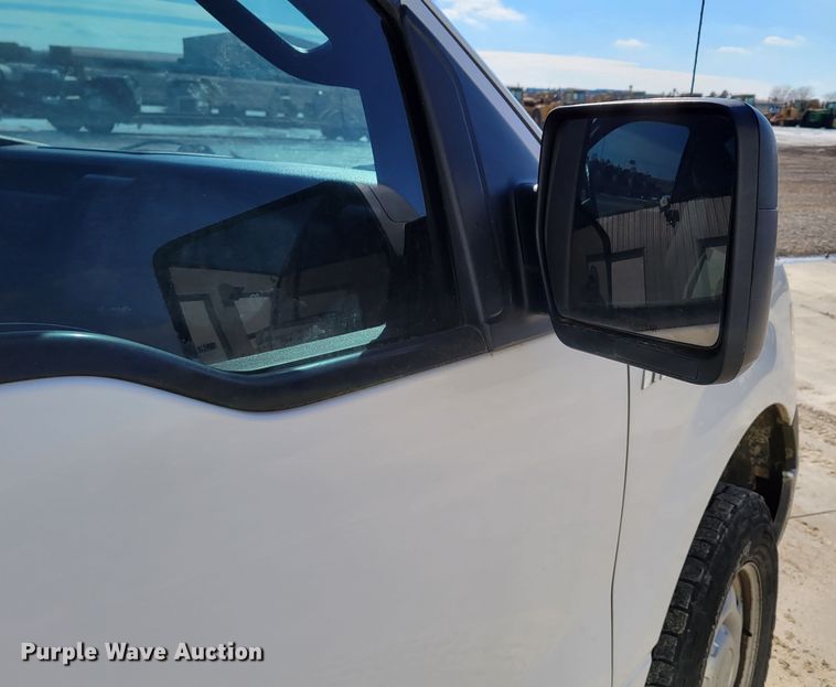 image for item LY9954 2014 Ford F150 XL  SuperCab pickup truck