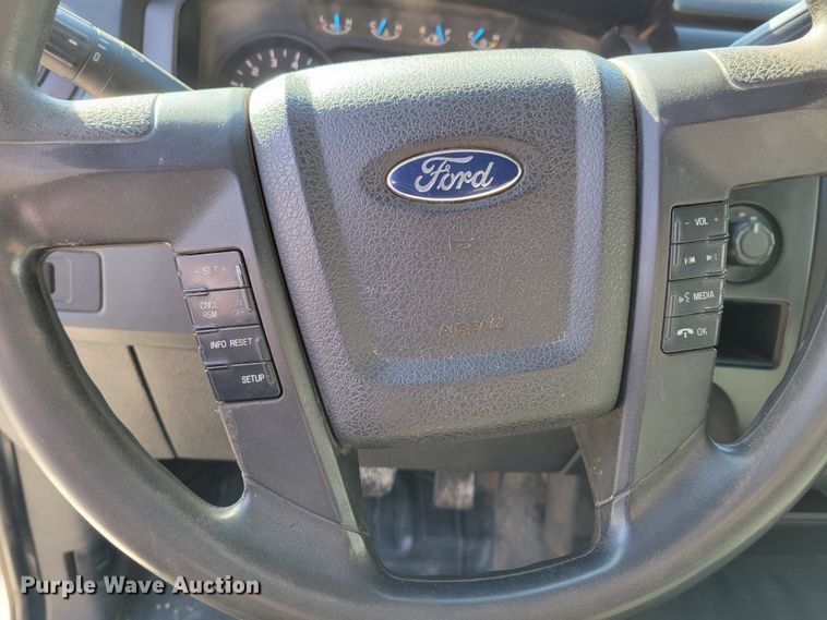 image for item LY9954 2014 Ford F150 XL  SuperCab pickup truck