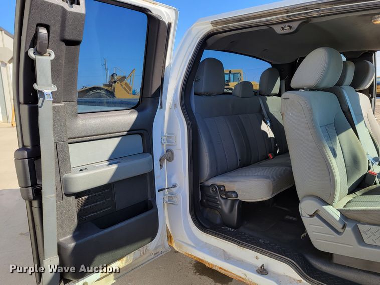 image for item LY9954 2014 Ford F150 XL  SuperCab pickup truck